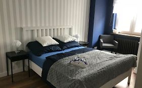 Apartament 27